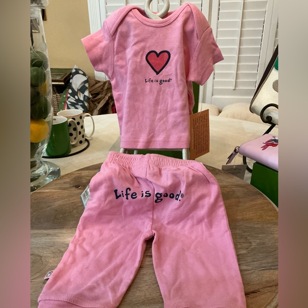 Life is good infant 0-3 months 3 pieces Tulip Booties Pants Shirt NWT